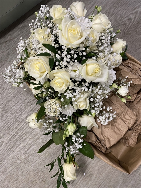 BRIDES SHOWER BOUQUET